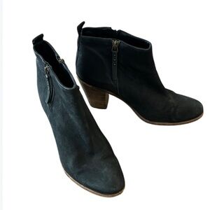 Anthropologie Hoss Intropia Double Zip
Leather Heeled Ankle Boots Black- 41 / 11